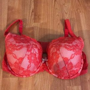 Victoria’s Secret bra